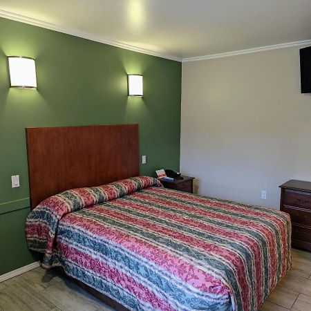 Americas Best Value Inn Oxnard-Port Hueneme Εξωτερικό φωτογραφία