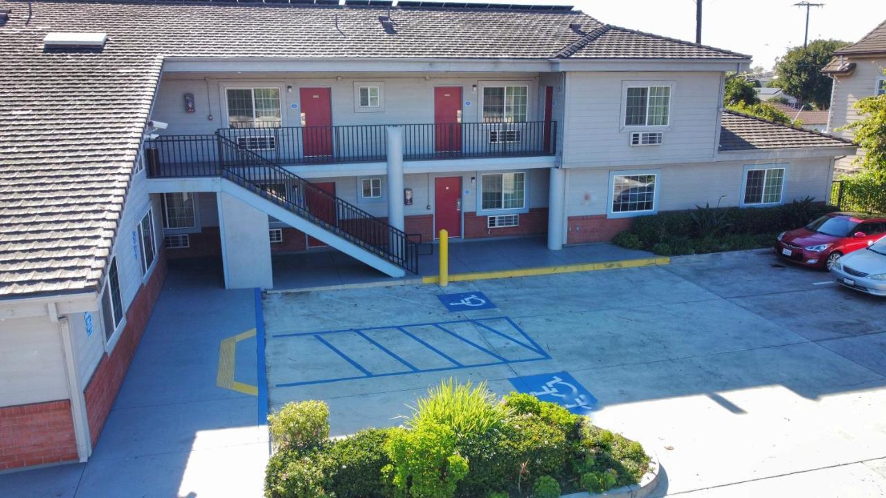 Americas Best Value Inn Oxnard-Port Hueneme Εξωτερικό φωτογραφία