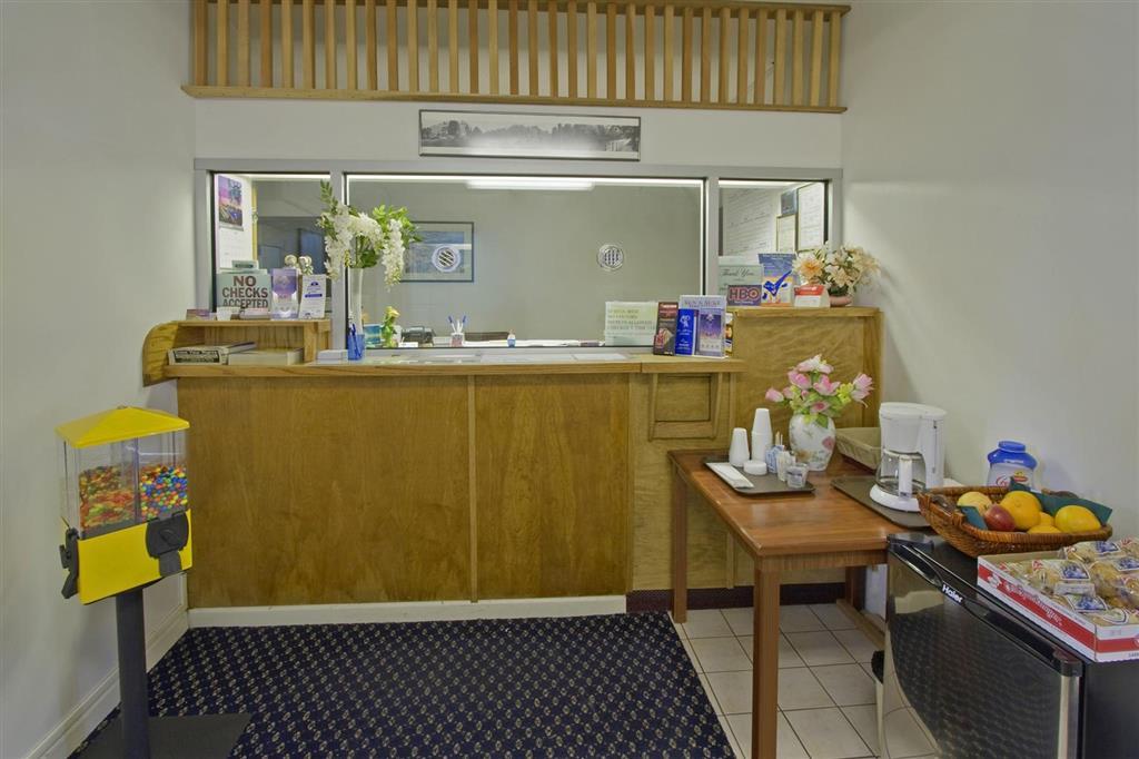 Americas Best Value Inn Oxnard-Port Hueneme Εσωτερικό φωτογραφία