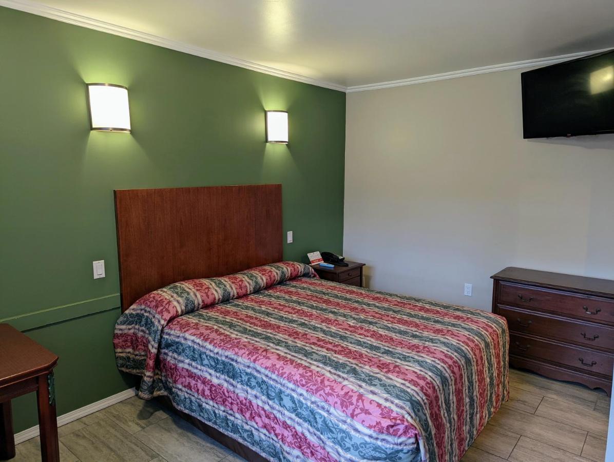 Americas Best Value Inn Oxnard-Port Hueneme Εξωτερικό φωτογραφία